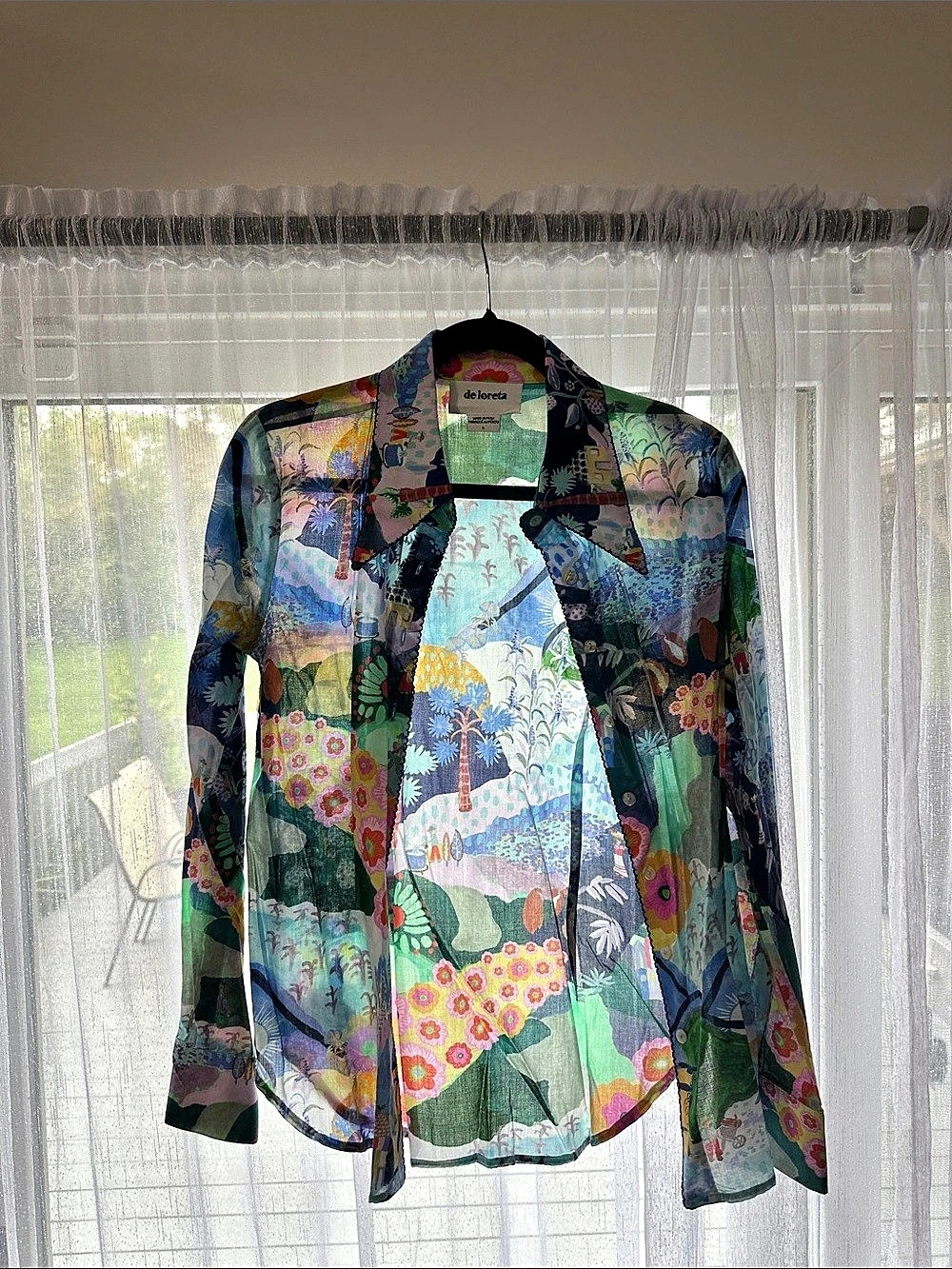 de loreta Carmela Blouse Women'Small Floral Button Down Size Small